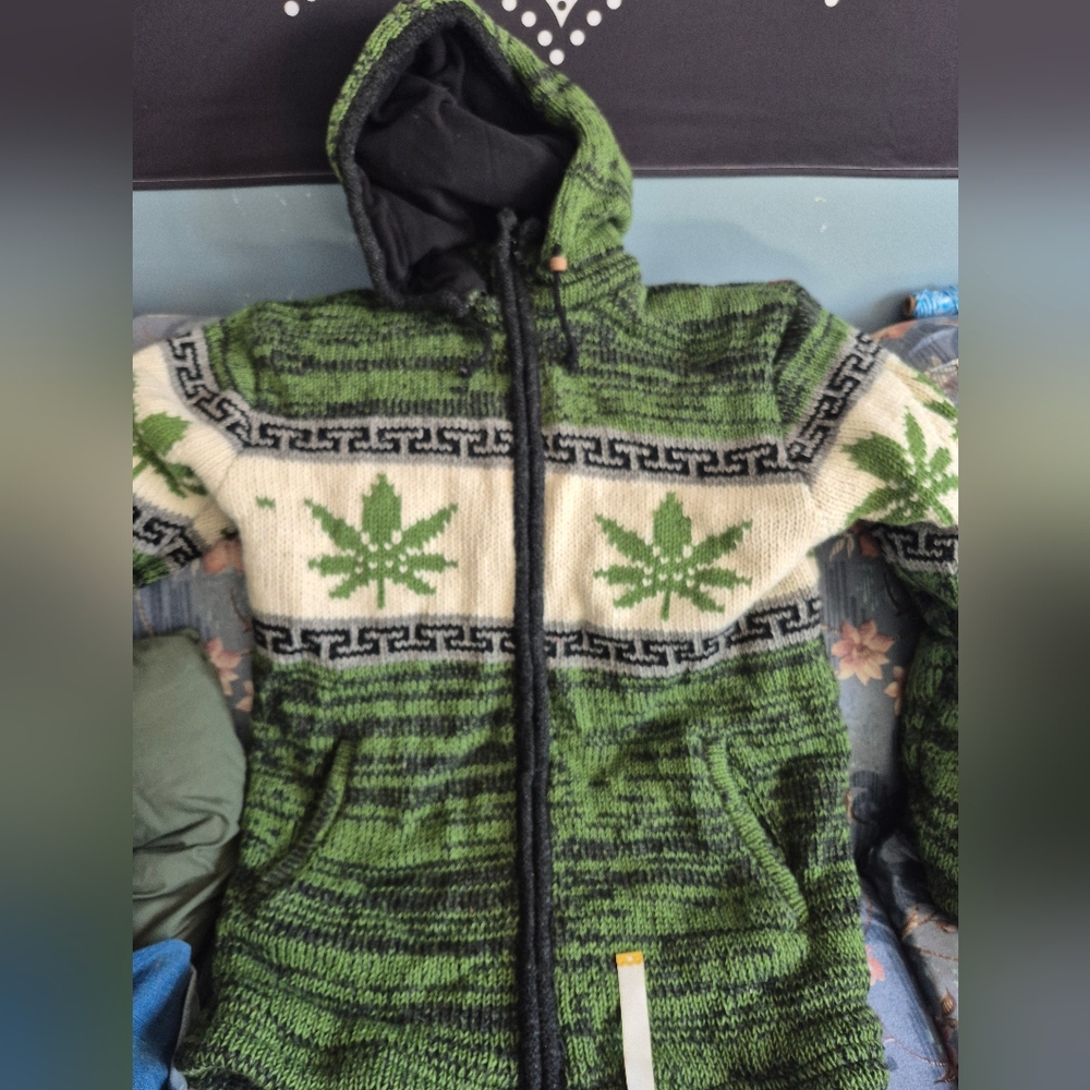 Yak Wool, Fleece Lined Green and Cream Hooded Knit Jacket